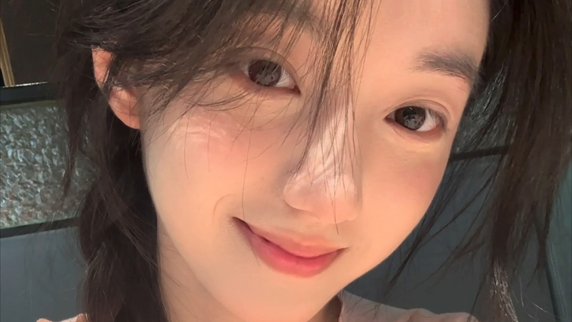 何立峰出席第三届中国国际供应链促进博览会开幕式指出 中国将做全球产业链供应链互利共赢的推动者